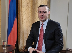 СБ раскрывает новые скобки о взаимных обвинениях Оника Гаспаряна и Пашиняна: Factor.am