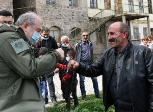 Президент ознакомился с проблемами жителей общин Тех, Хнацах, Хознавар и Вагатур Сюникской области
