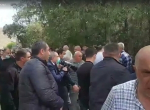 Ներողություն եմ խնդրում բոլորիցդ այ սրա համար․ Փաշինյանը՝ սյունեցիներին