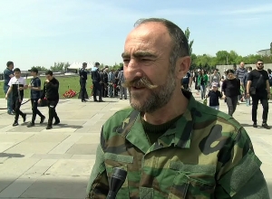 30 лет та же мерзость: я же говорил, сейчас будут бросать друг на друга: Павел Манукян