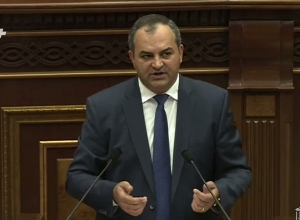 ՍԴ-ն Հռոմի պապից ավելի կաթոլիկ գտնվեց․ դատախազը՝ Քոչարյանի վրայից 300․1 հոդվածը հանելու մասին