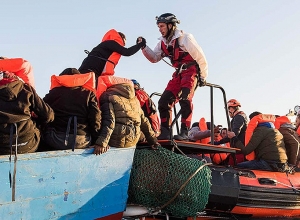 Выдвигайте своих героев на премию «Аврора» 2022 г.