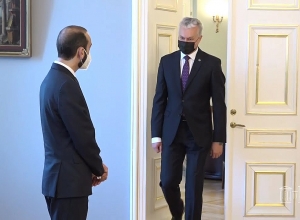 ԱԺ նախագահ Ա. Միրզոյանի գլխավորած պատվիրակությունը հանդիպել է Լիտվայի նախագահ Գ. Նաուսեդայի հետ