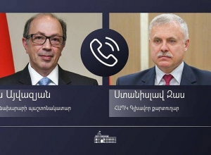 Ара Айвазян провёл телефонный разговор с генсеком ОДКБ Станиславом Засем