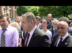 Եթե մարդիկ շարունակում են վատ ապրել, նշանակում է՝ իշխանությունը պետք է փոխվի. Ուրիխանյան