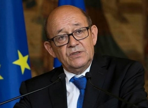 Глава МИД Франции призвал Баку и Ереван договориться о выводе азербайджанских сил с территории РА