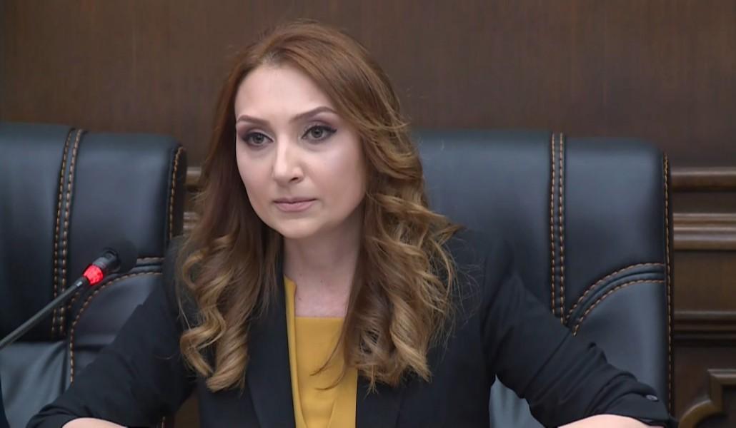 մակունցլ (1)