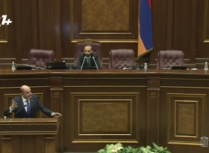 Кем недоволен премьер? Вы не можете вести секретные переговоры по одному документу: Марукян