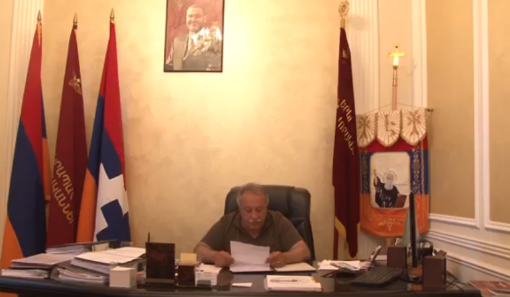 Безымянныйa