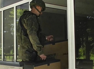 Ռուսական խաղաղապահները համակարգիչներ են փոխանցել Արցախի թիվ 1 դպրոցին