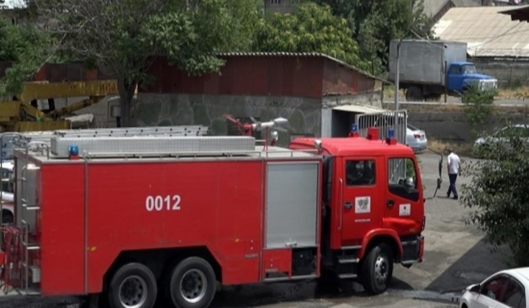 70545_b