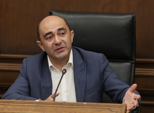 Международное сообщество молча следит: Эдмон Марукян