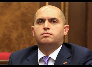 Пресс-конференция Армена Ашотяна