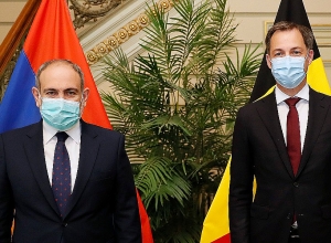 Никол Пашинян встретился с премьер-министром Королевства Бельгия Александром де Кро