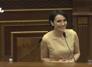 Труп дышит или нет? Надеюсь, ответ на этот вопрос уже найден: Лусине Бадалян