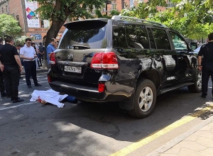 Աբովյան փողոցում տղամարդուն սպանած անձը փախել էր Թալին, որտեղ խանութներից մեկում հագուստ էր գնել․ մանրամասներ