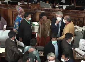 Драка в парламенте Боливии