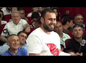 Роберт Кочарян находится в Мартуни