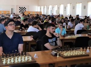 Սամուել Սևյանը կրկին լավագույնն է կայծակնային շախմատի մրցաշարում
