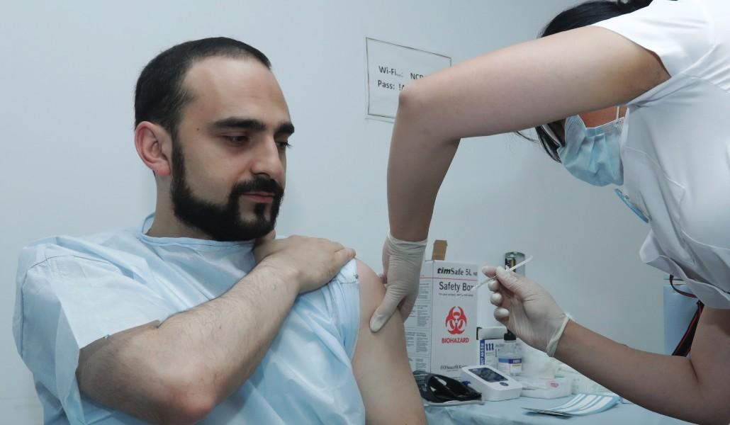 Ավինյան պատվաստվեց