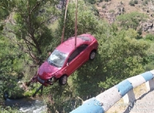 ՃՏՊ-ի հետևանքով ավտոմեքենան հայտնվել է Արփա գետում