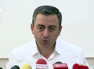 Օր ու արև չենք տալու այս իշխանությանը․ Իշխան Սաղաթելյան