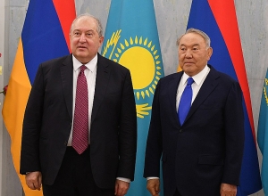 Армен Саркисян поздравил Нурсултана Назарбаева с Днем рождения