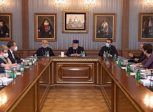 Կաթողիկոսը մտահոգությամբ անդրադարձ է կատարել հետպատերազմյա իրավիճակին