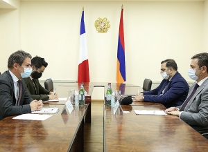 Նախարարի պաշտոնակատարը և ՀՀ-ում Ֆրանսիայի դեսպանը քննարկել են բարձր տեխնոլոգիական ոլորտի  հարցեր