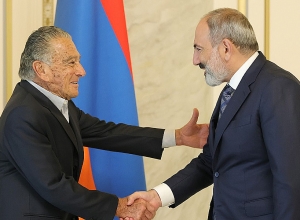 «Իմ զարմիկ Մարտինը շատ շուտով կժամանի». Էդուարդո Էռնեկյանը նոր ներդրում կանի Հայաստանում