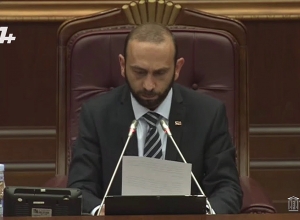 ԱԺ-ն միաձայն ընդունեց օրենքները եւ սպառեց օրակարգը