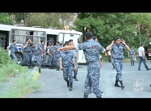 Сегодня с утра демонтируют самострой в административном районе Малатия-Себастия