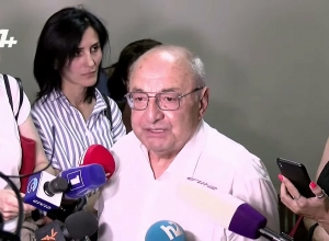 Мое выражение было несравнимо более мягким: Вазген Манукян