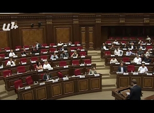 Перебранка во время заседания