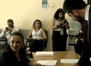 Депутаты избирают вице-спикера НС