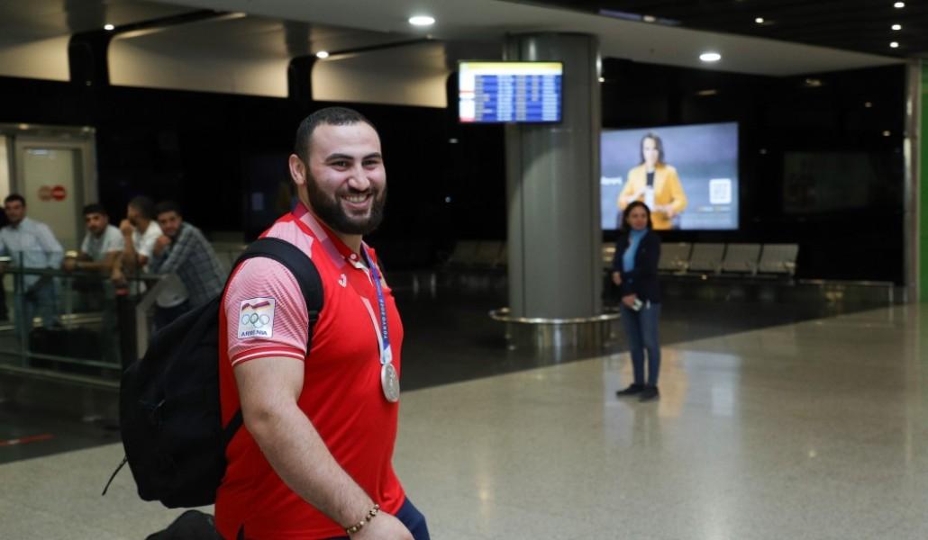 233207193_3263788873848384_7244406222938494649_n