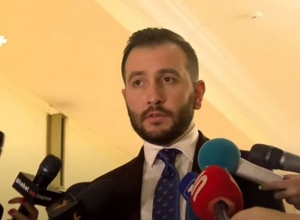 Брифинг Айка Конджоряна: ПРЯМОЙ ЭФИР