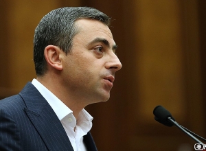 Իշխան Սաղաթելյանը 2-րդ անգամ չընտրվեց ԱԺ փոխնախագահ