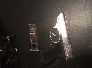 Տղամարդու խուզարկությամբ ապօրինի հրազեն հայտնաբերվեց․ Ավանի քրեական հետախույզների բացահայտումը