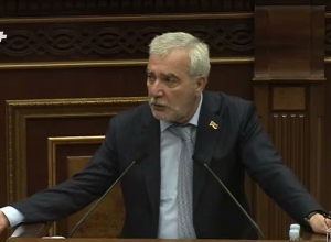 Если Ален Симонян голоден, виноват Гагик Мелконян: Манукян - Кочаряну