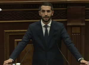 Հոկտեմբերի 19-ին Հայաստանը համաձայնել է պատերազմը դադարեցնելուն. Ռուբեն Ռուբինյան