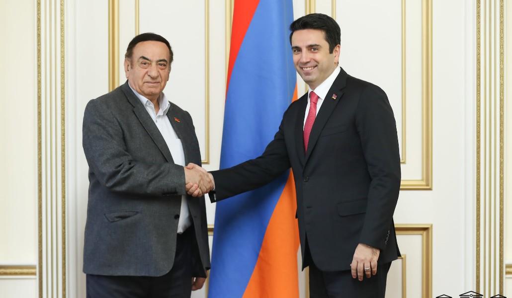 230177176_4002543993205960_950039692821688461_n