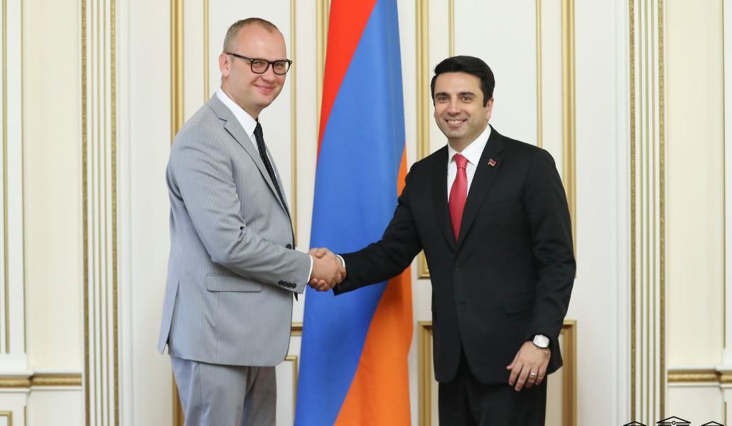 235254341_4002574443202915_8200830395109835591_n