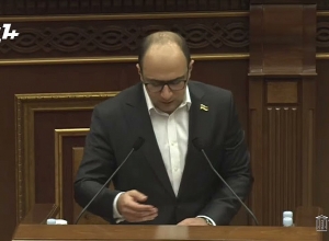 Ձեր բեք օֆիս կոչվածին ասեք մեսիջներն ուղարկեն մարդկանց, ովքեր ավելի պատրաստված դա կկարդան․ Մամիջանյան