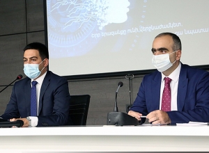 Рустам Бадасян провёл совещание