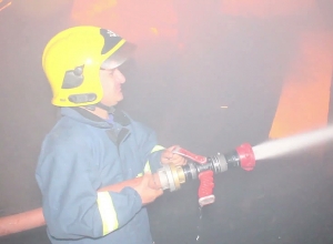 Մարտիրոսյան փողոցում բռնկված հրդեհը մեկուսացվել է