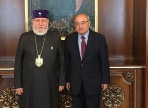 Վազգեն Մանուկյանը շնորհավորական ուղերձ է հղել Ն.Ս.Օ.Տ.Տ. Ամենայն Հայոց կաթողիկոսին