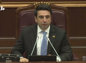 Плохо, что вы хотели кого-нибудь ударить: Ален Симонян извинился перед гражданами РА