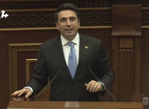 Ваге Акопян здесь долго не продержится: Ален Симонян