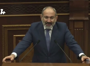 Вы хотели представить себя в качестве Донов Корлеоне Сюника, но сбежали: Пашинян